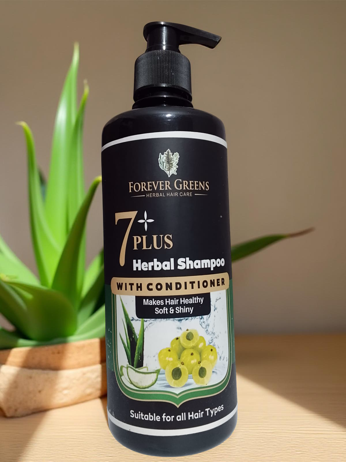 services-04 7 Plus Herbal Shampoo 500 Ml